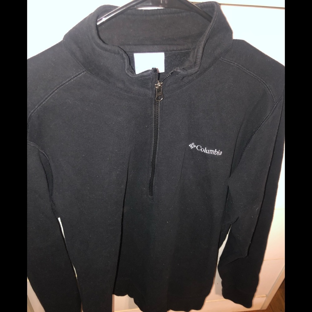 Columbia quarter zip size medium